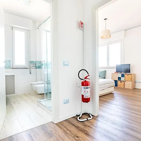 דירה Chez Ale, With Panoramic Terrace In