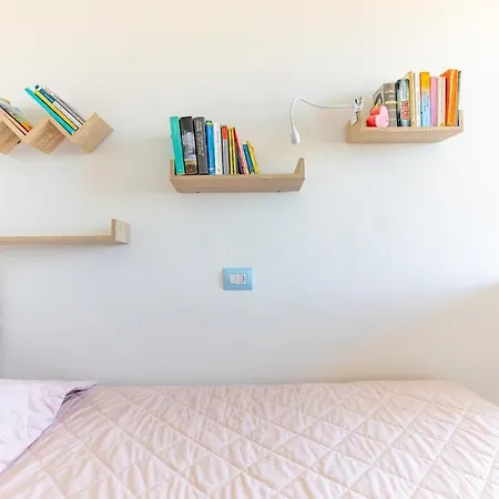 דירה Chez Ale, With Panoramic Terrace In וירג'יו