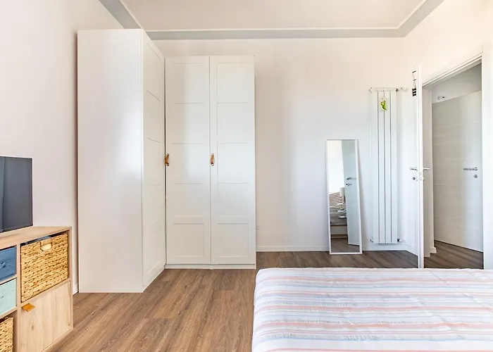 Appartement Chez Ale, With Panoramic Terrace In Viareggio