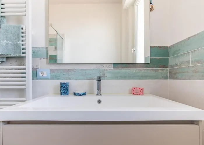 Chez Ale, With Panoramic Terrace In Apartament Viareggio