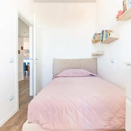 Chez Ale, With Panoramic Terrace In